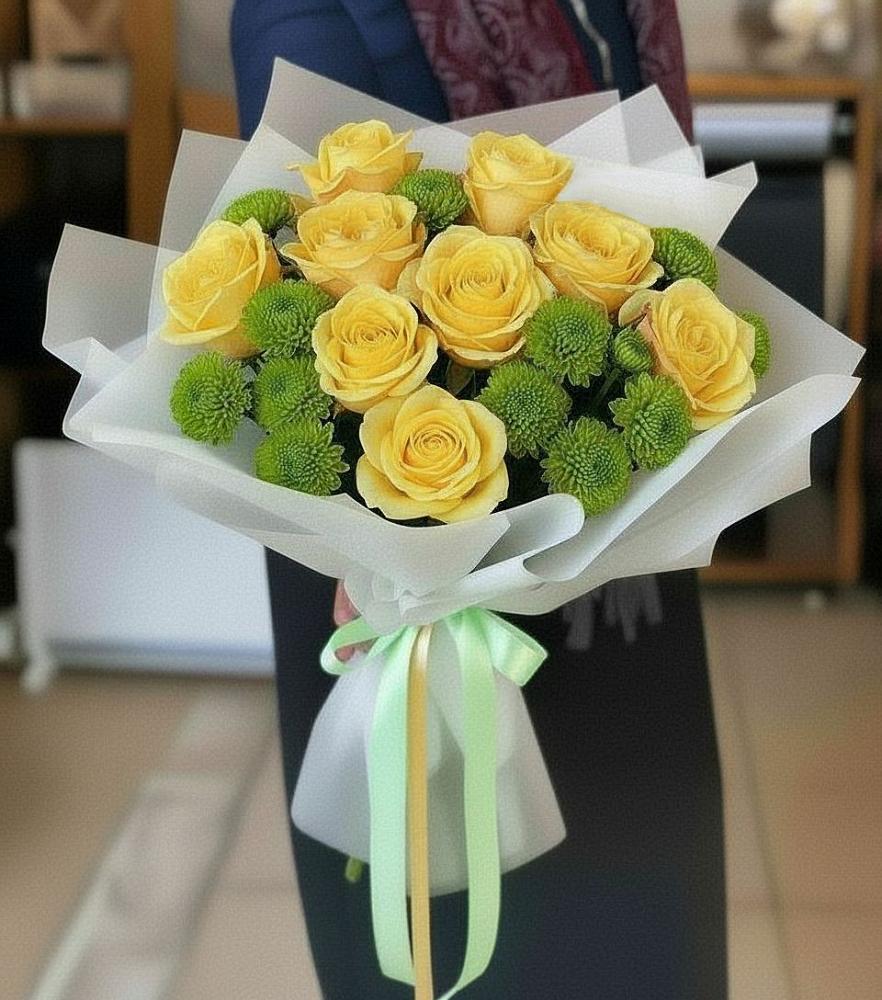 Букет цветов из: Хризантемы и Розы в Аксарке