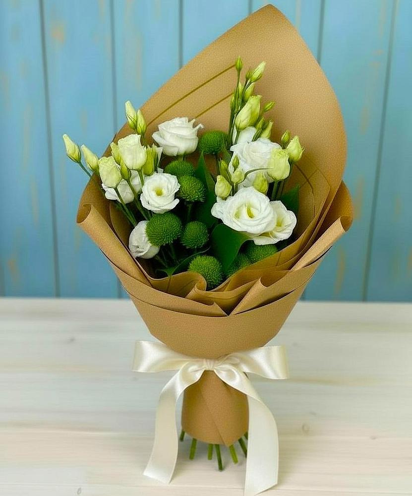 Букет цветов из: Хризантемы и Лизиантусы в Аксарке