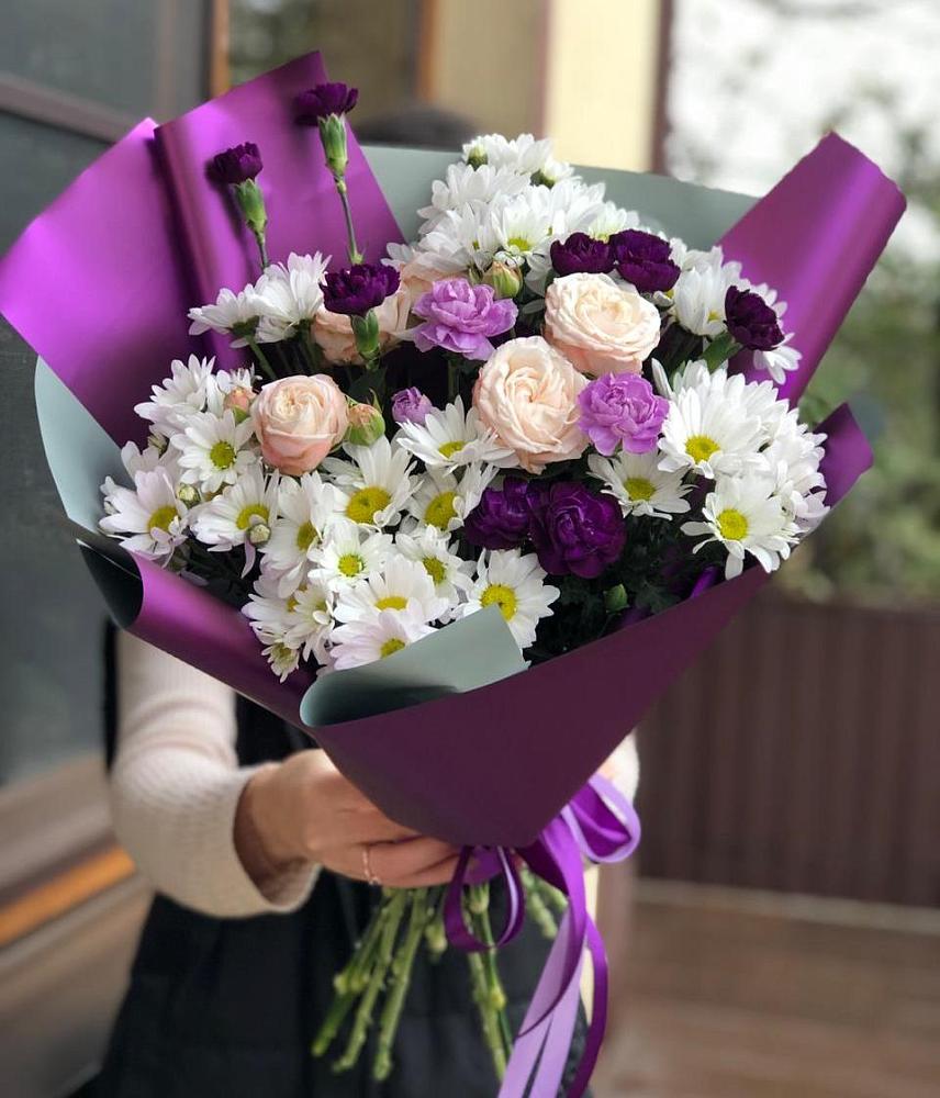 Букет цветов из: Хризантемы, Гвоздики и Розы в Аксарке