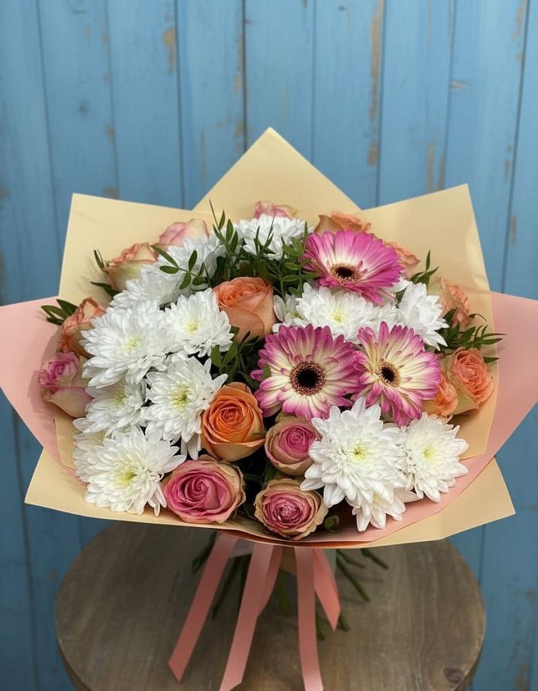 Букет цветов из: Розы, Герберы и Хризантемы в Аксарке