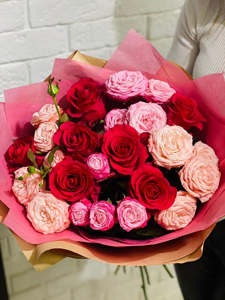 Букет цветов из: Розы в Аксарке