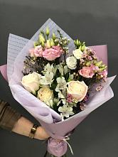 Букет цветов из:  Альстромерии, Розы и Лизиантусы #REPLACE_PRED# Аксарке