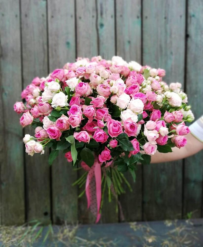 Букет Розовые кустовые розы Натали и Лав Лидия в Аксарке