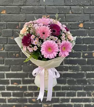 Букет цветов из:  Герберы и Хризантемы в Аксарке