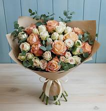 Букет цветов из:  Альстромерии и Розы в Аксарке